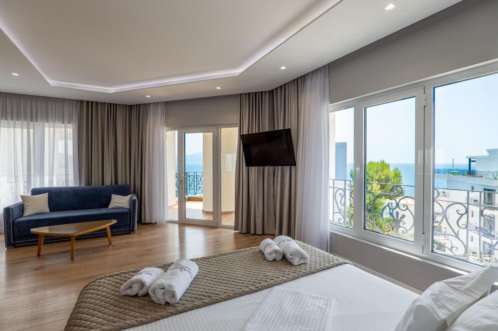 Ami Mar Hotel Sarande Ngoại thất bức ảnh