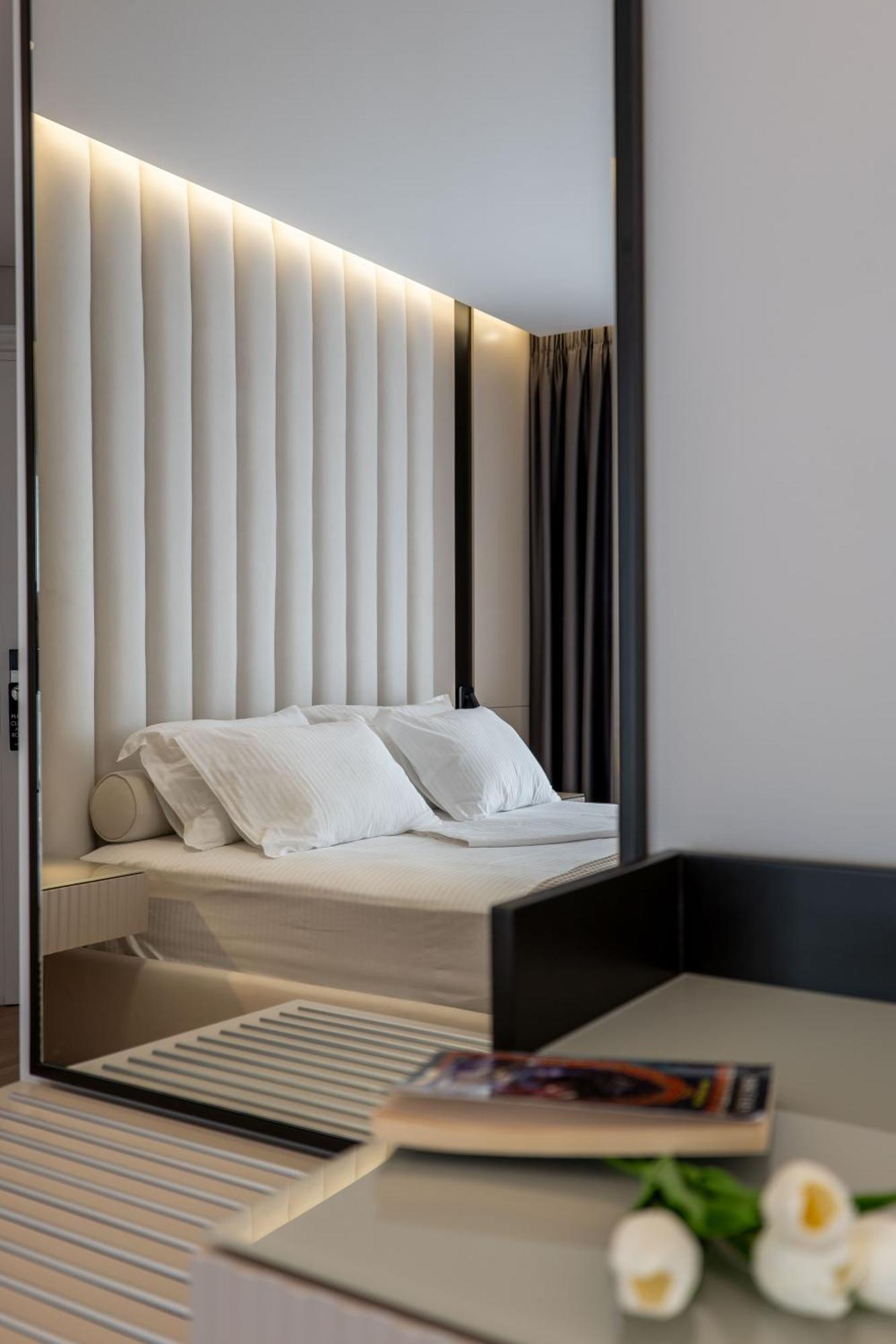 Ami Mar Hotel Sarande Ngoại thất bức ảnh