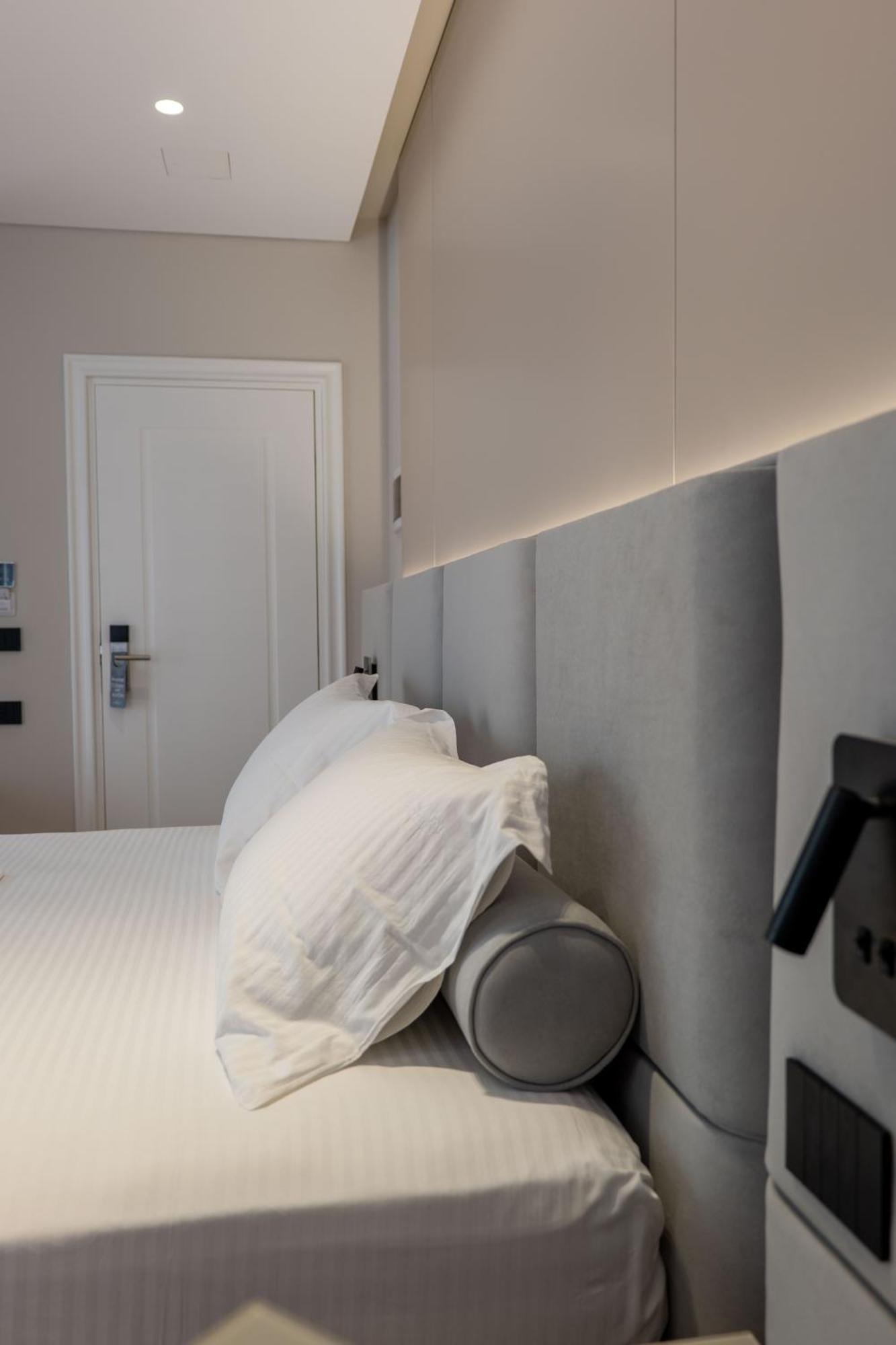 Ami Mar Hotel Sarande Ngoại thất bức ảnh