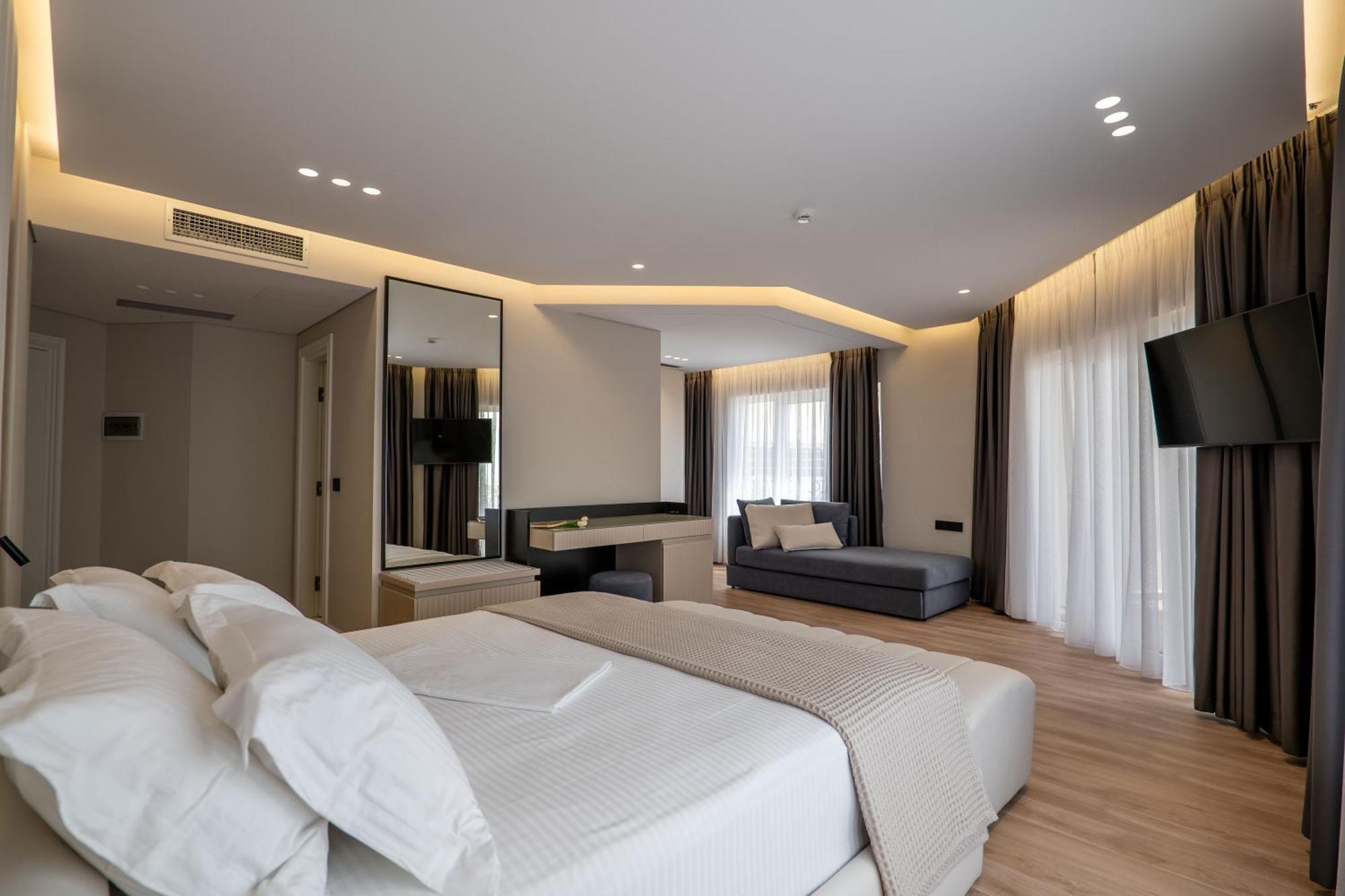 Ami Mar Hotel Sarande Ngoại thất bức ảnh