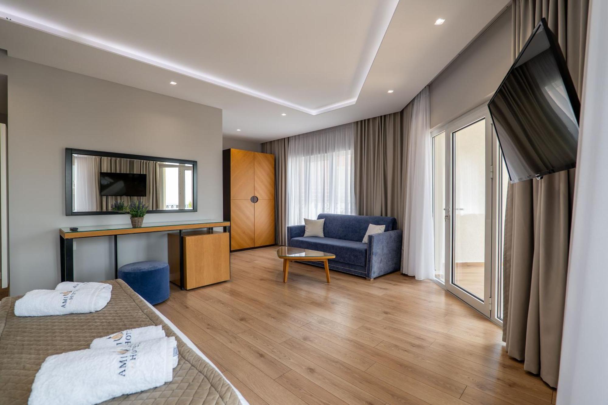 Ami Mar Hotel Sarande Ngoại thất bức ảnh