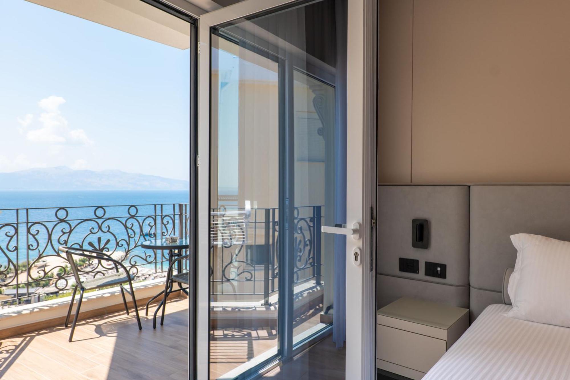 Ami Mar Hotel Sarande Ngoại thất bức ảnh