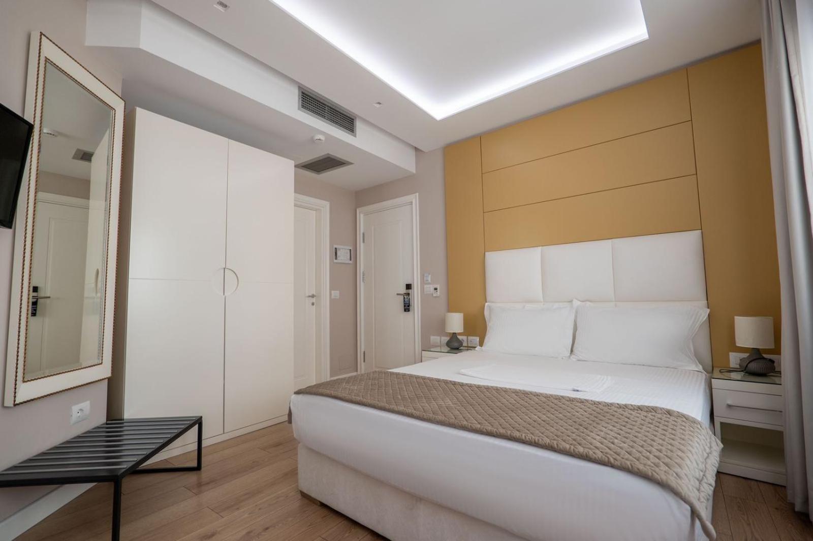 Ami Mar Hotel Sarande Ngoại thất bức ảnh